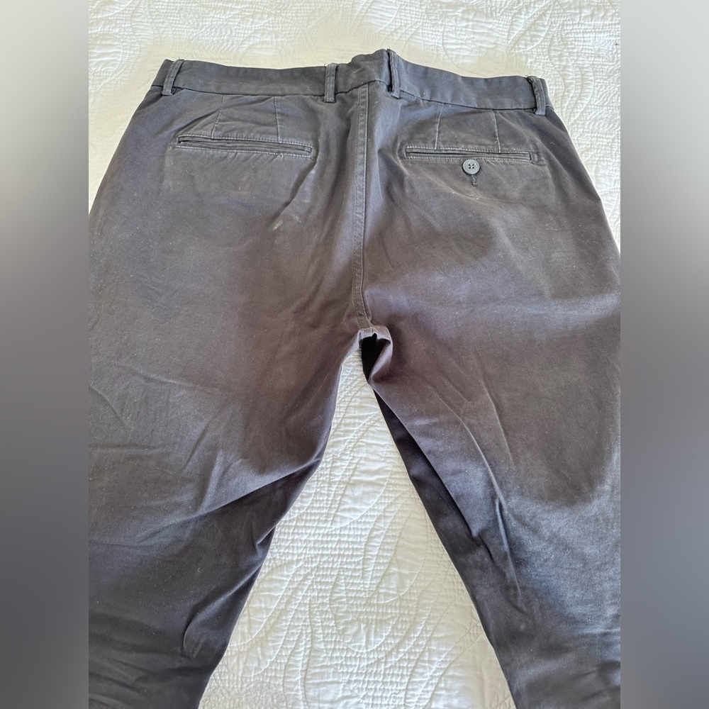 Country Road Chinos in Black